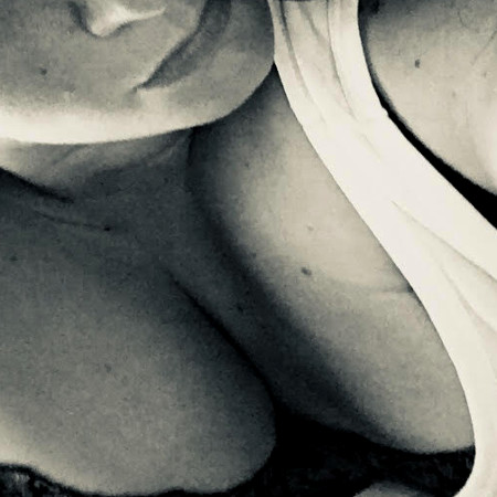 Mollige junge Domina und Rubensherrin